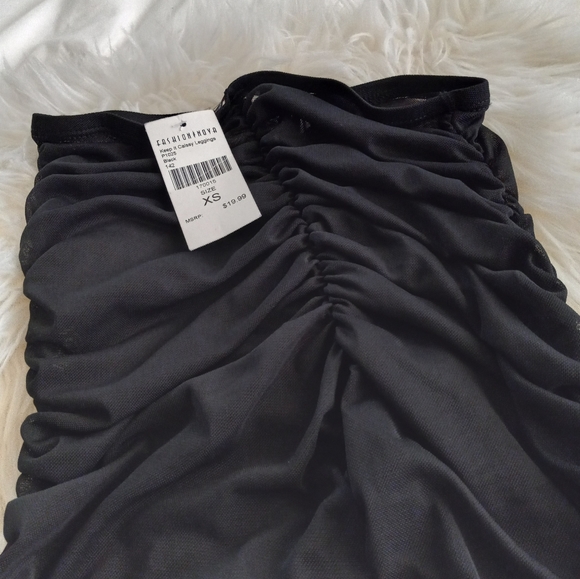 Calssy Leggings - Picture 4 of 4